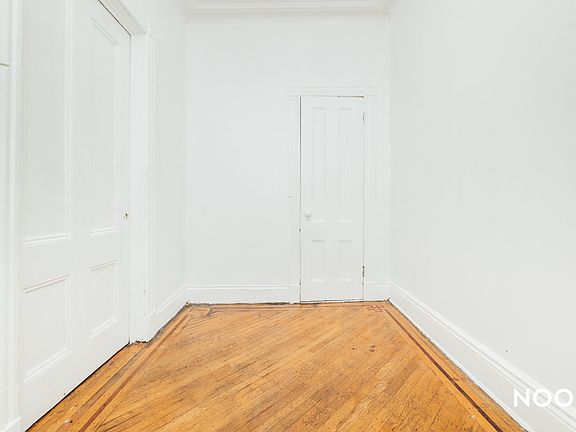 5th image of 159 Willoughby St #4A