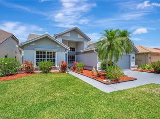 8216 Breton Cir, Fort Myers, FL 33912