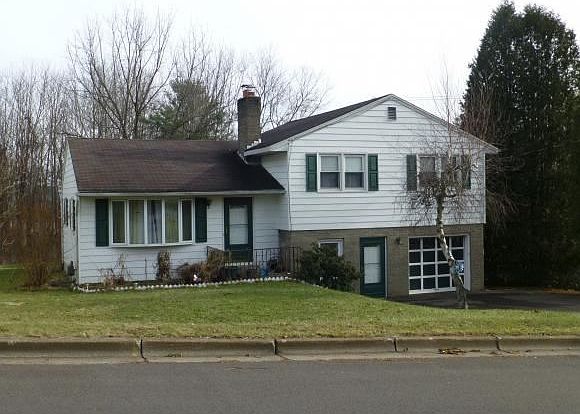 1st image of 924 Oak Hill Ave