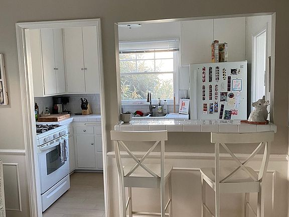5th image of 8684 Cashio St
