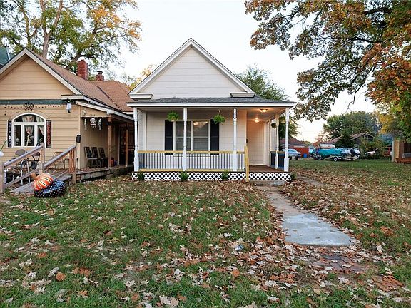 3rd image of 1307 S 34th St