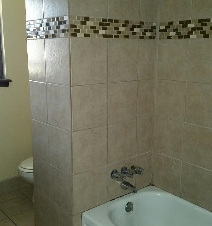 2nd image of 4712 Creekwood Dr