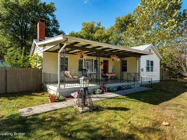 8302 Tolls Ln, Louisville, KY 40214