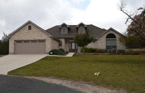 1st image of 200 Mackay Dr