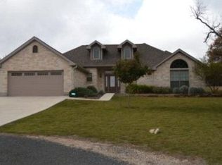 200 Mackay Dr, Kerrville, TX 78028