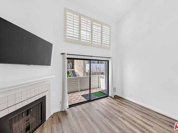 4th image of 10521 National Blvd APT 214