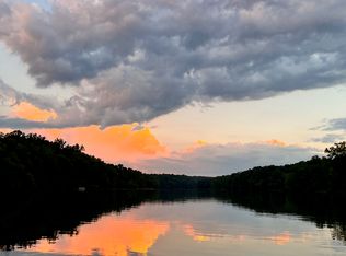 5177 Wolf Run Shoals Rd, Woodbridge, VA 22192