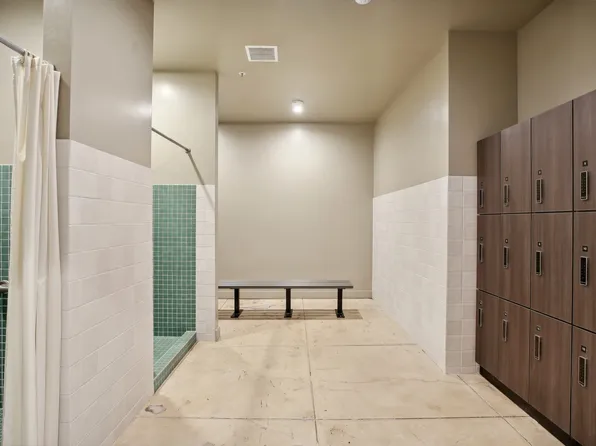 Harbor House Apartments