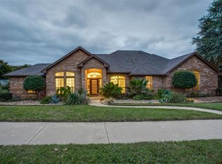 5640 Mulberry Ln, Midlothian, TX 76065