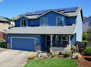 156 SW Namitz Ct, Dundee, OR 97115