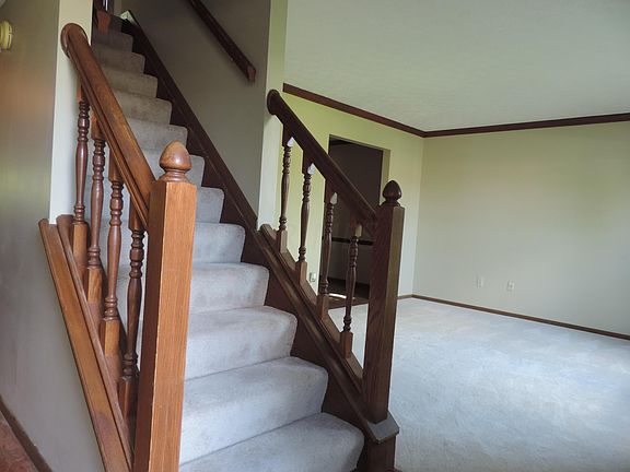 5th image of 12061 Rocky Springs Ln