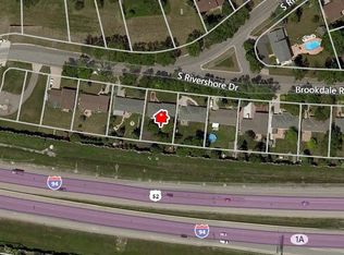 2910 Rivershore Dr S, Moorhead, MN 56560
