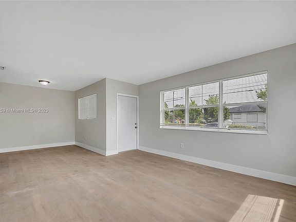 5th image of 4622 NW 21st Ave