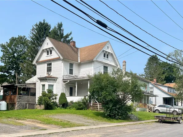 48 River St, Otego, NY 13825