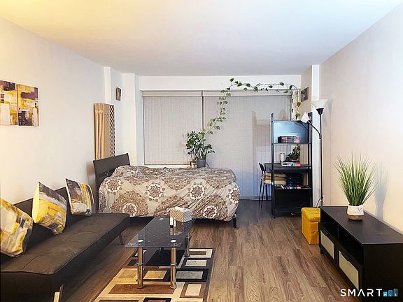 3rd image of 100 York Street #3F