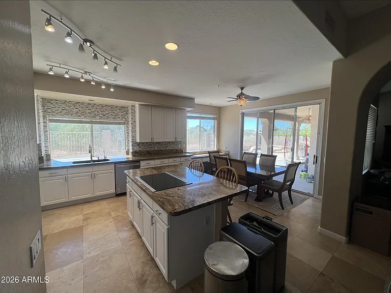 13065 E Shangri La Rd — Photo 6