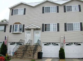 488 Tarrytown Ave, Staten Island, NY 10306