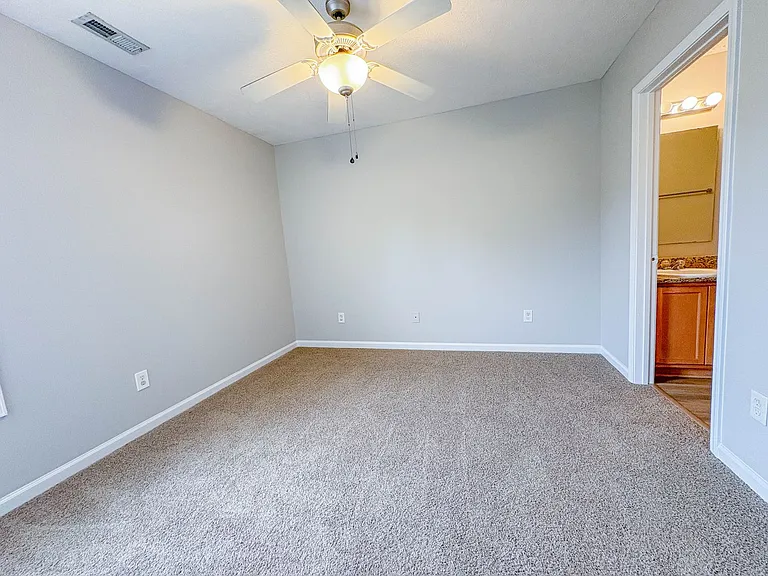 3627 Dornoch Dr — Photo 8
