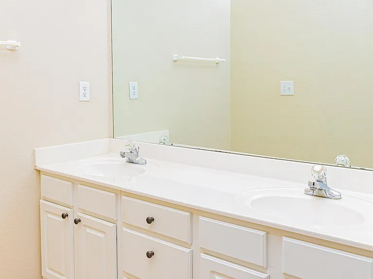 749 Whispering Brook Trce — Photo 12