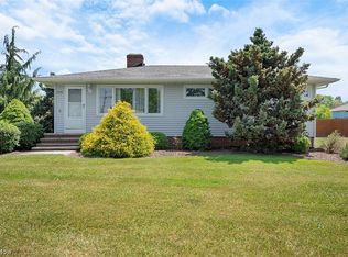 3015 W Pleasant Valley Rd, Parma, OH 44134