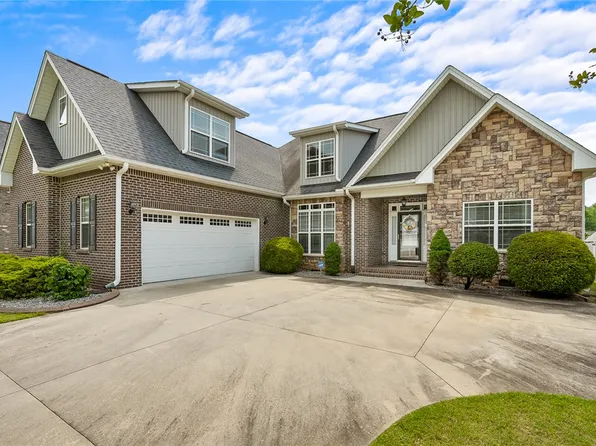 133 Prescott Dr, Anderson, SC 29621