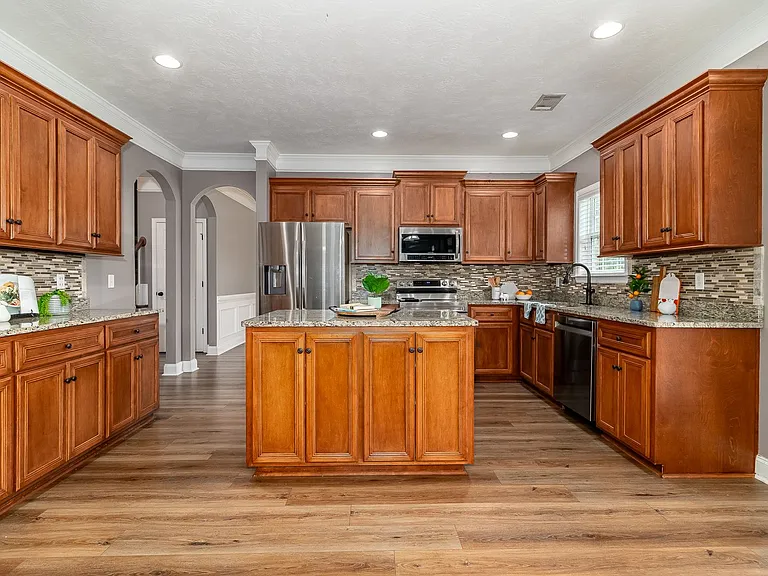 509 Hardwick Ct — Photo 3