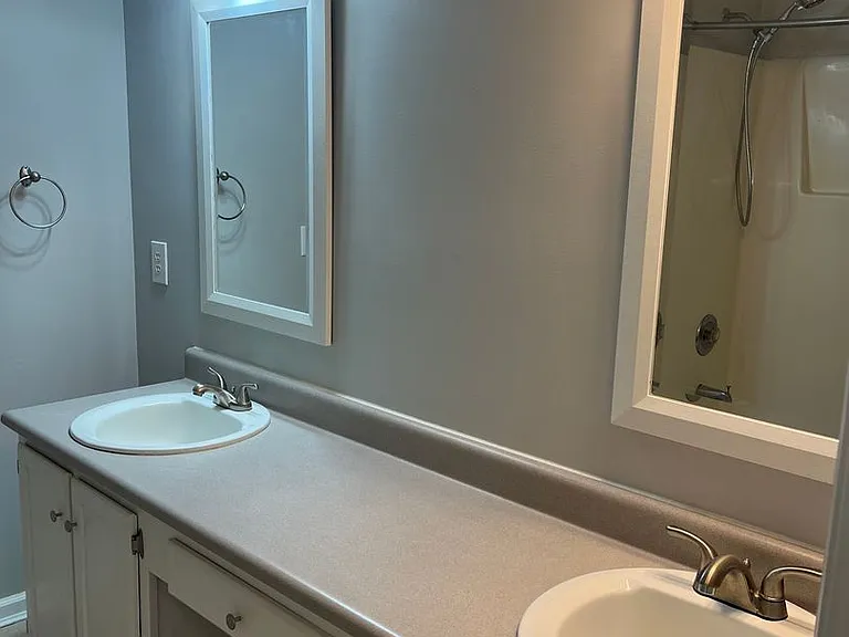901 Clydesdale — Photo 10