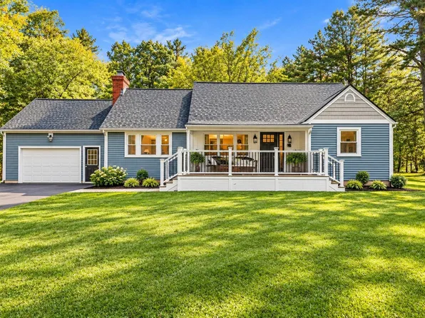 28 Kelley Road, Plaistow, NH 03865