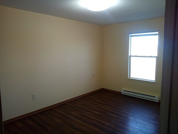 5th image of 800 Illinois Ave #7df0afdac