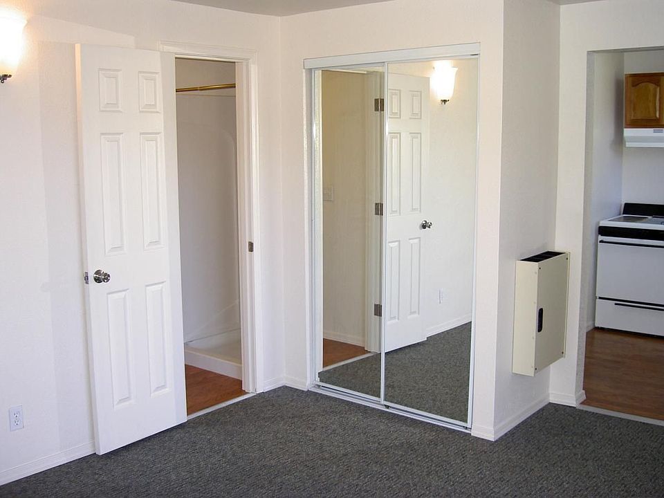 2nd image of 455 Union St