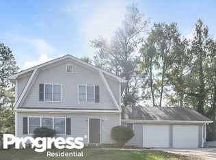 251 Summer Pond Trl, Lawrenceville, GA