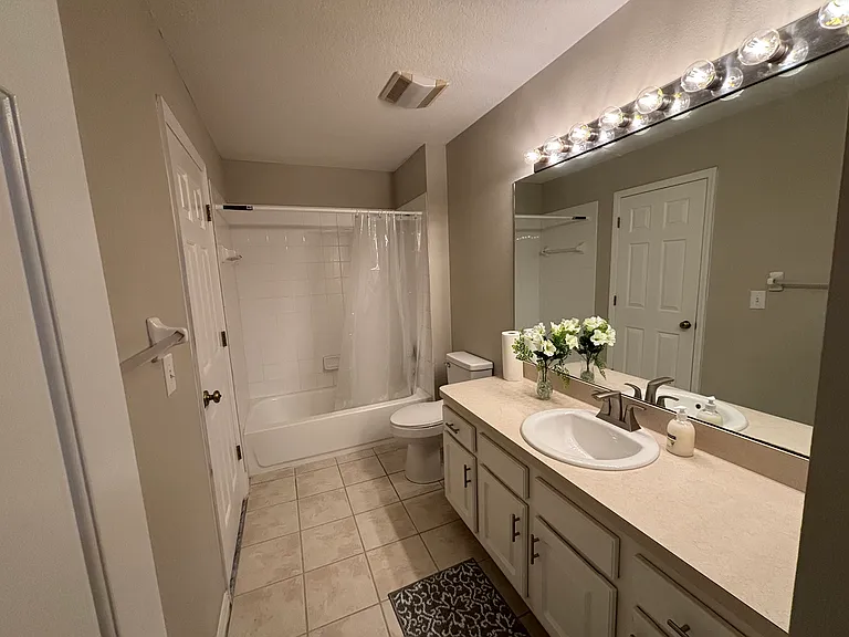 12203 Country White Cir — Photo 29