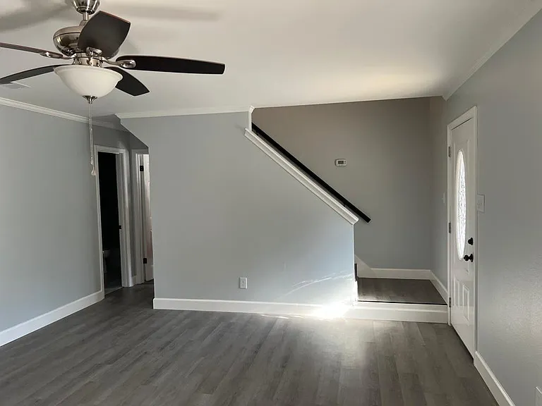 3233 Autumn Ridge Dr W — Photo 6