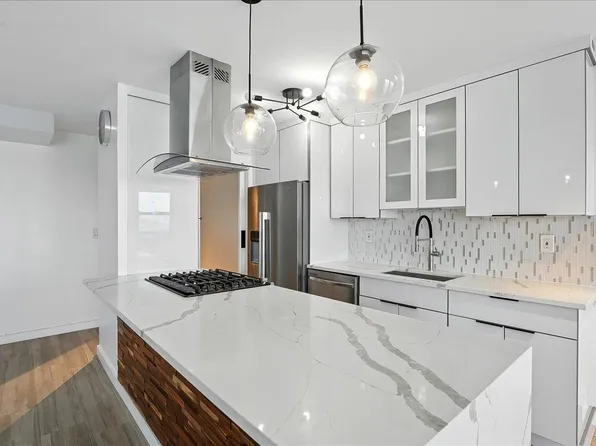 6600 Blvd East image 7 of 33