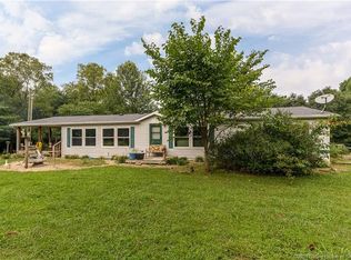 4890 E Robin Rd, Pekin, IN 47165