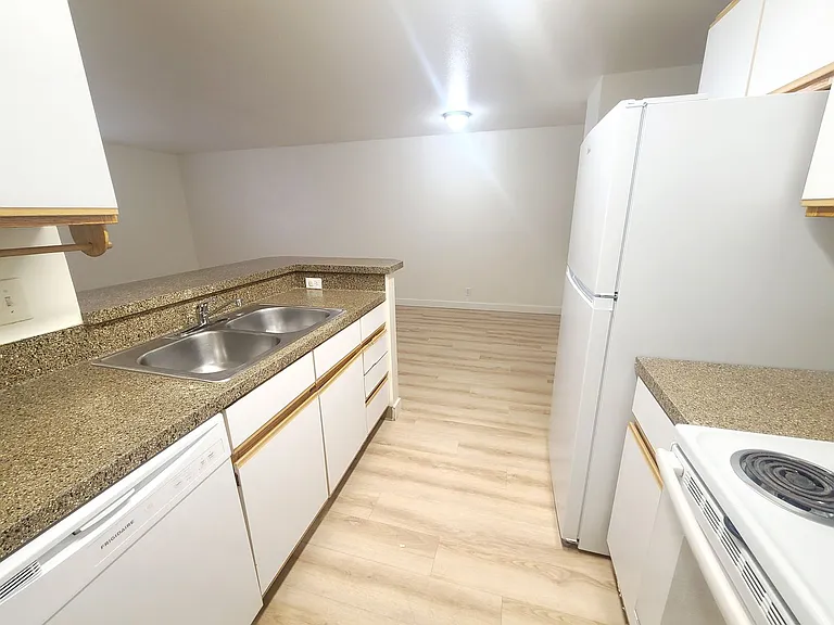 5581 W Cassia St — Photo 17