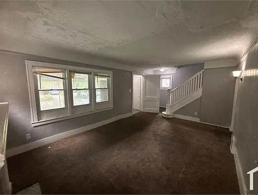 5 bed, 1866 sqft, $1,550 — Photo 4