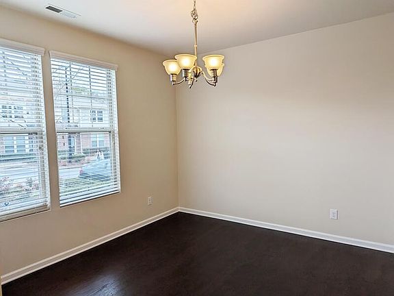 3rd image of 220 Mount Evans Dr #1