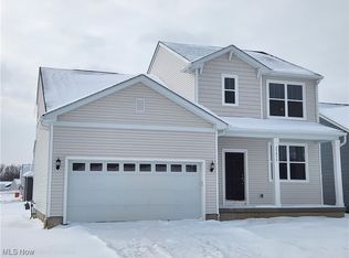 23453 Saint Andrews Dr, Columbia Station, OH 44028