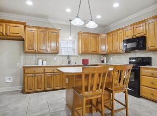 2668 Middle Towne Rd, Zachary, LA 70791