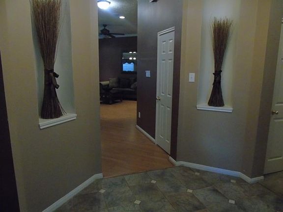 4th image of 12919 Cambridge Eagle Dr