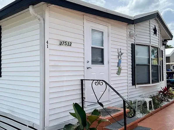 37512 Alexis St #41, Zephyrhills, FL 33541