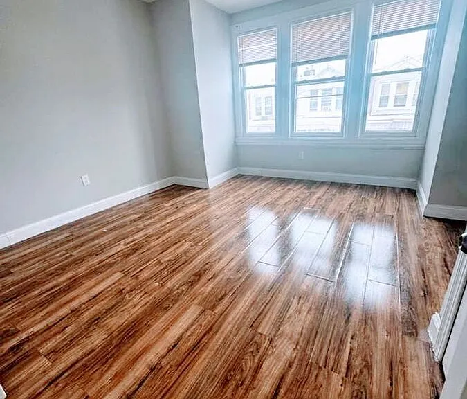 6248 Addison St — Photo 6