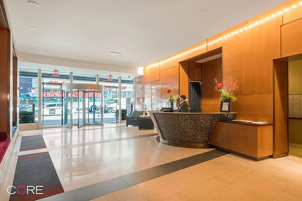 Rented by CORE | media 68