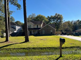 116 Bob White Ln, Liberty, TX 77575