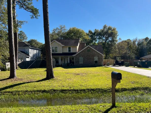 116 Bob White Ln, Liberty, TX 77575