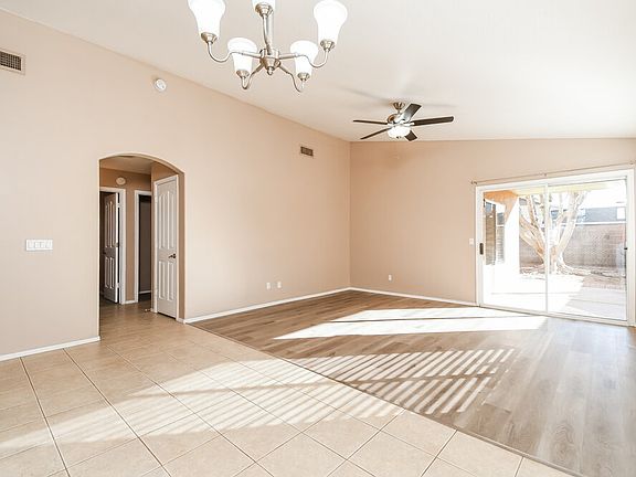 5th image of 4853 E Harmony Ave