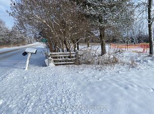 800 Chuckery Hill Rd, Prince Edward County, ON K0K 2T0