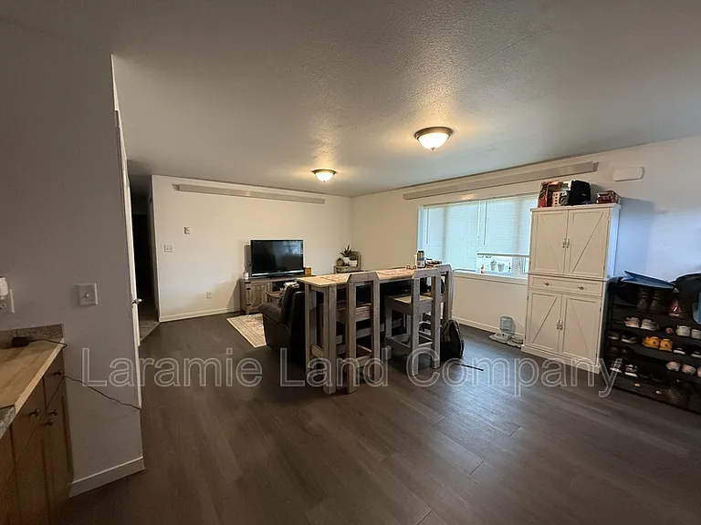 416 Hancock St #4 — Photo 16