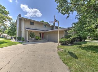 3650 N Karen Ct, Decatur, IL 62526